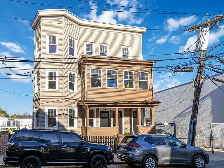 20 Alston St #20 — Photo 33