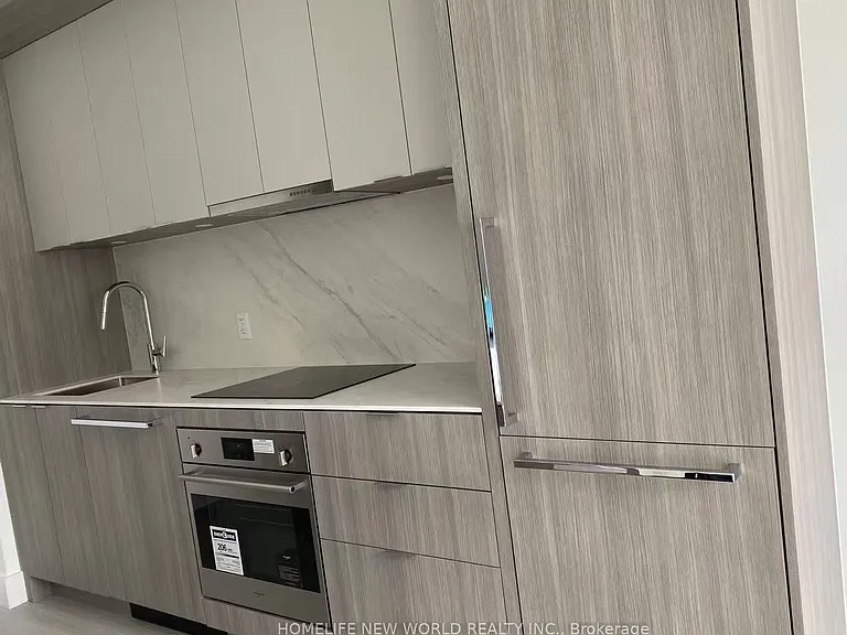 6 Greenbriar Rd #209 — Photo 16