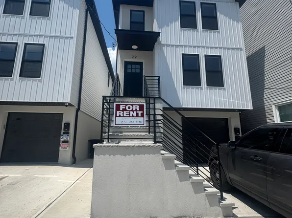 29 Robert St Floor 1, Paterson, NJ 07503