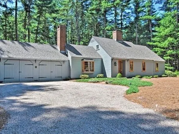 14 King Philip Trl, Norfolk, MA 02056