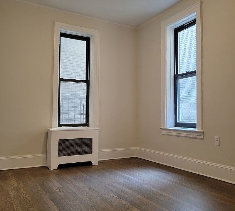 1st image of 1080 Park Ave #4WW