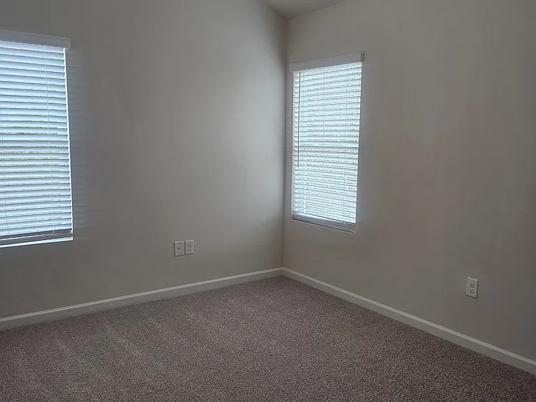 831 River Gardens Dr — Photo 11
