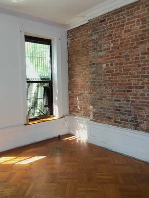 Rented by R & E Real Estate Management Co Inc | media 17