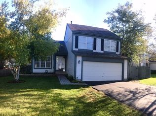 23 W Dahlia Ln, Round Lake Beach, IL