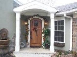 159 NW North Shore Dr, Kansas City, MO 64151