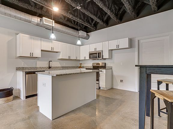 4th image of 293 Plus Park Blvd #112