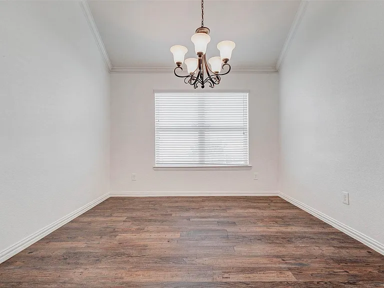 1511 Evermore Manor Ln — Photo 4