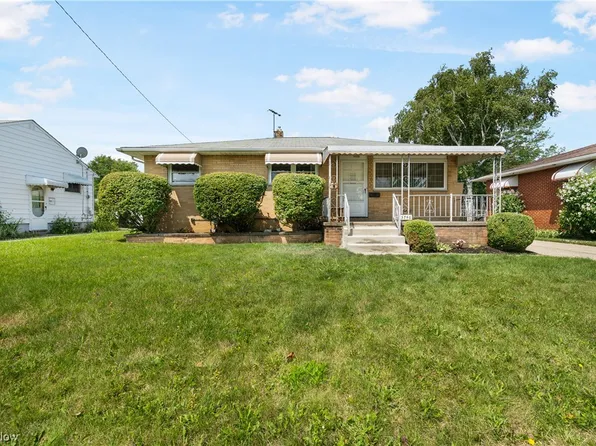 5746 Champaign Ave, Brookpark, OH 44142