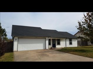 1477 Andrew Ct, Siloam Springs, AR 72761