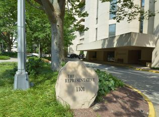 1101 S Arlington Ridge Rd APT 509, Arlington, VA 22202