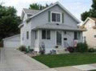 306 E 12th St, Mishawaka, IN 46544