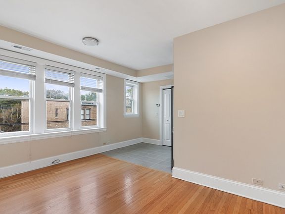 Sunny floorplan