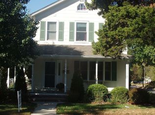 18 N Main St, Farmingdale, NJ 07727