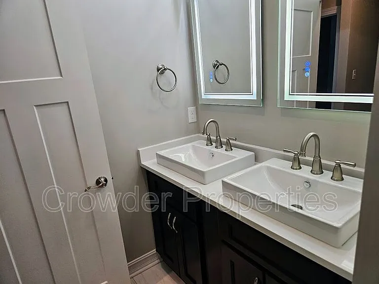 1016 Condon St — Photo 20