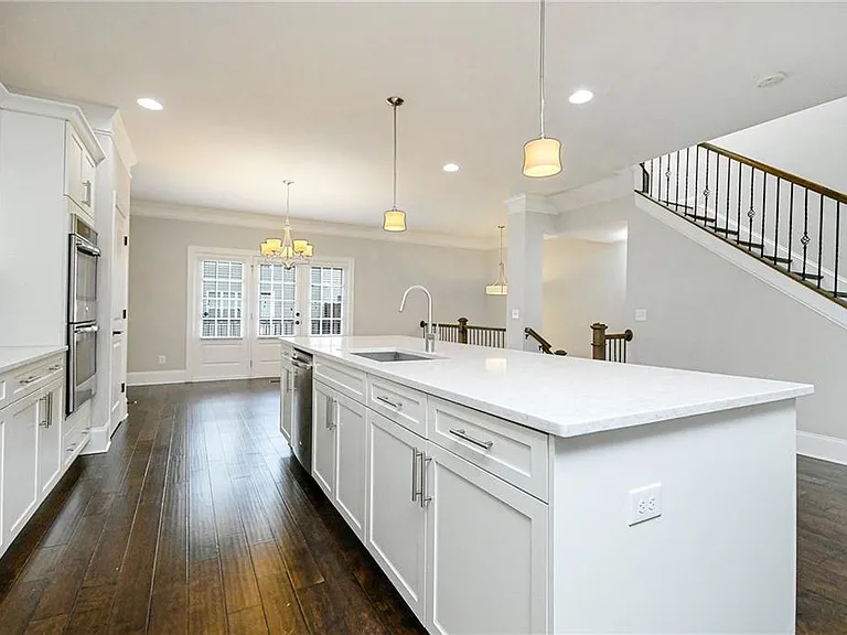1299 Linden Ct NE — Photo 13
