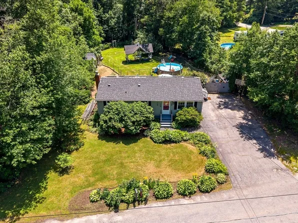 17 Merriam District, North Oxford, MA 01537