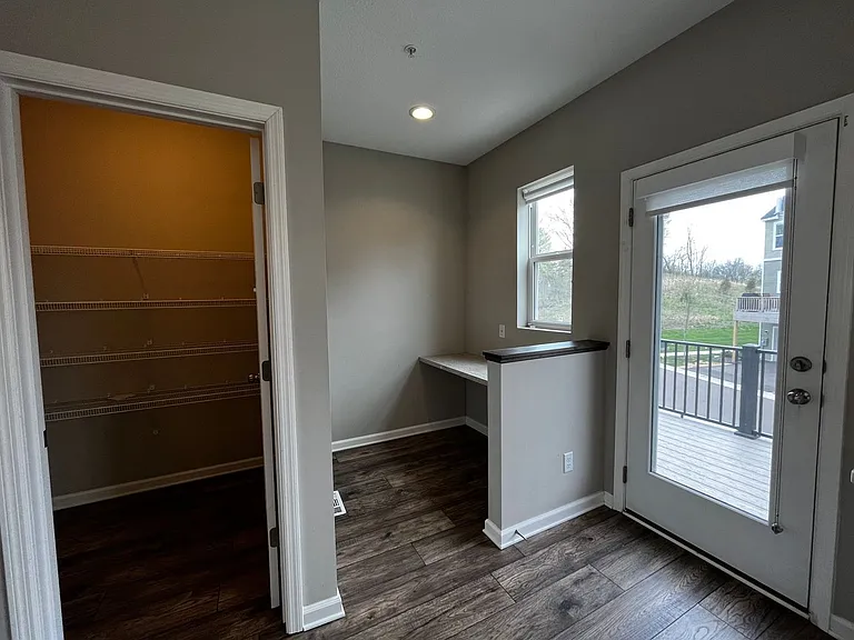 5228 Hampton St NE — Photo 16