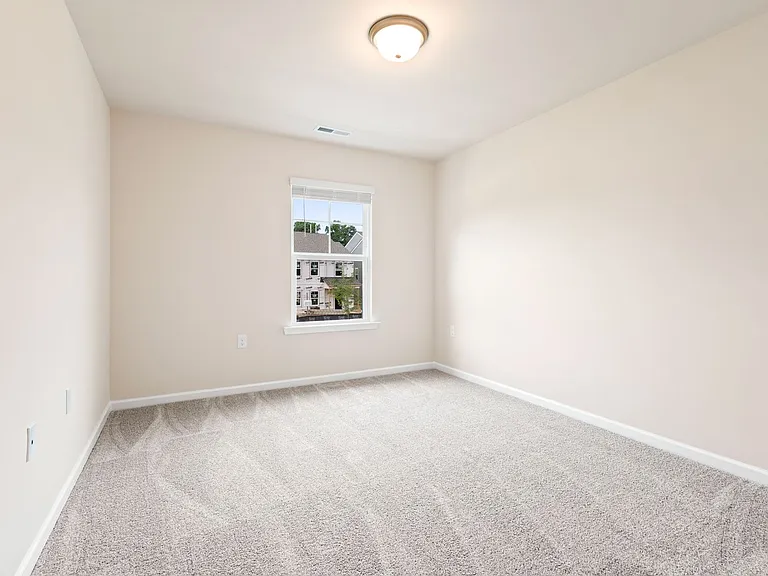 204 Parker Station Ave — Photo 9