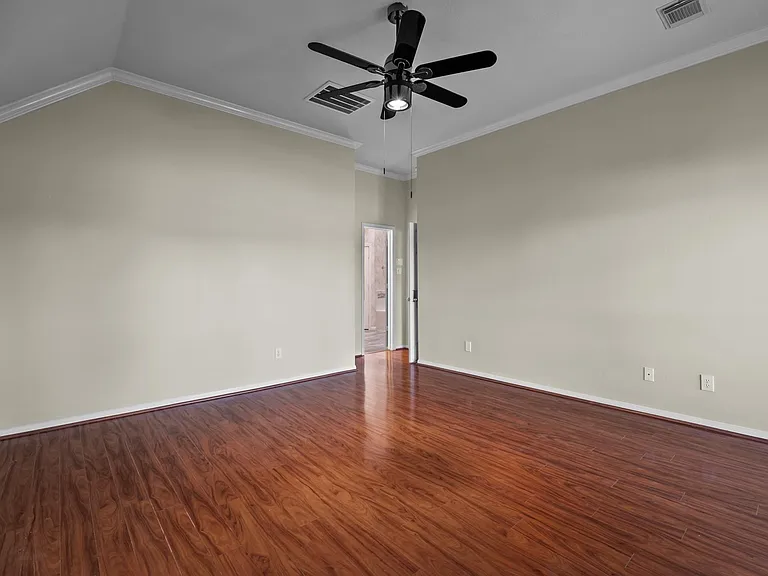 2723 Shelby Dr — Photo 11