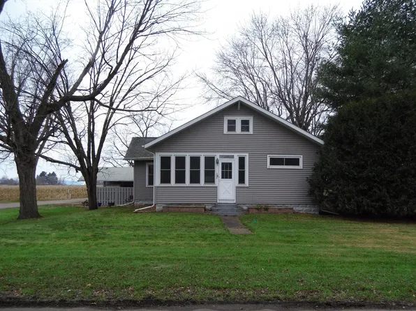 200 N Oak St, Rockland, WI 54614