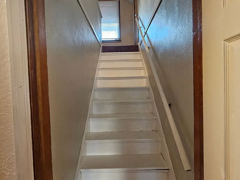 4239 Asbury Dr — Photo 11