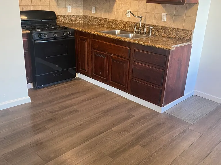 936 N Ditman Ave — Photo 7