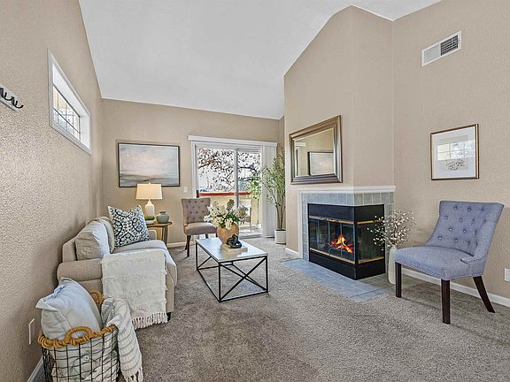 3rd image of 7016 Stagecoach Rd APT G