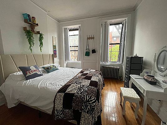 1st image of 1731 2nd Ave APT 3FN