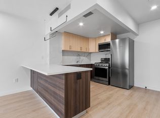 21 Meserole St #407, Brooklyn, NY 11206