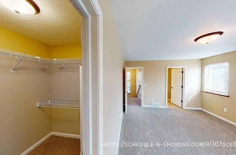 1802 N Creek Dr — Photo 10