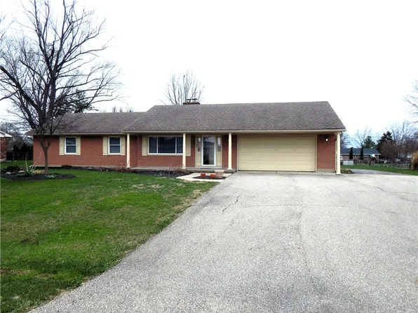 3599 Mary Ann Dr, Lebanon, OH 45036