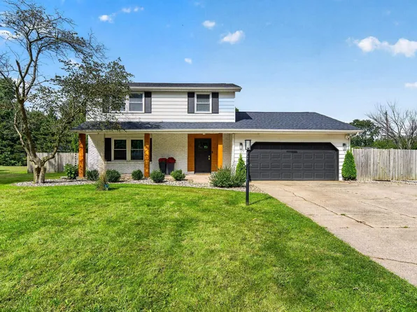 16333 Barna Dr, Granger, IN 46530