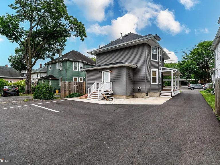 2633 Nottingham Way — Photo 37