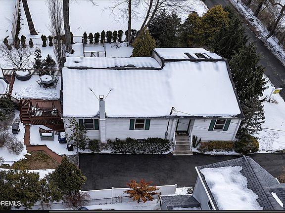 2nd image of 393 Glenn Road