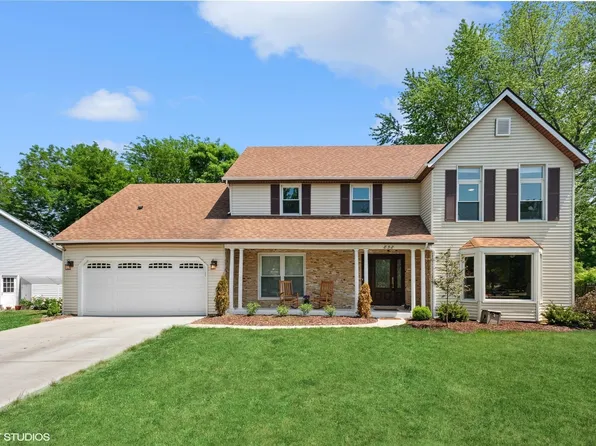 852 Buttonwood Cir, Naperville, IL 60540