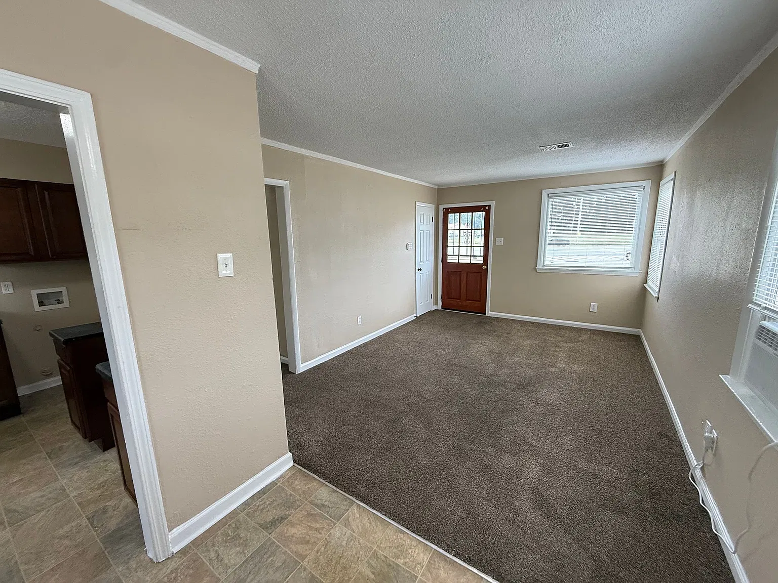 3400 Rochester Rd — Photo 3