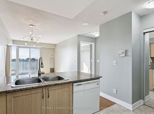 7 N Park Rd #1202, Vaughan, ON L4J 0C9