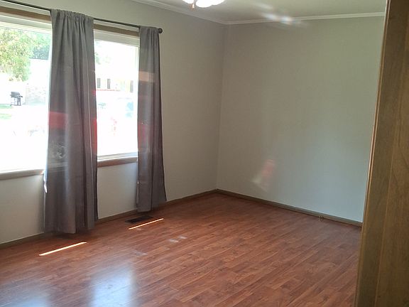 Living Room 11x17 approximately.