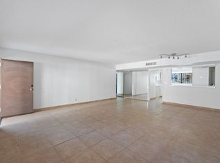 356 E Desert Inn Rd APT 118, Winchester, NV 89109