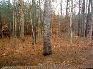 435 Haltiwanger Rd APT 33, Greenwood, SC 29649