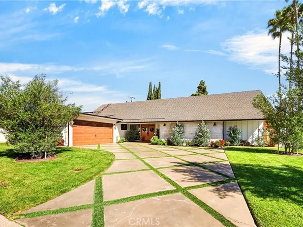 3031 E Elgin Pl, Orange, CA 92869