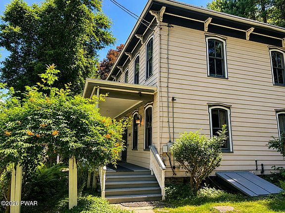 2nd image of 532 Atkinson St