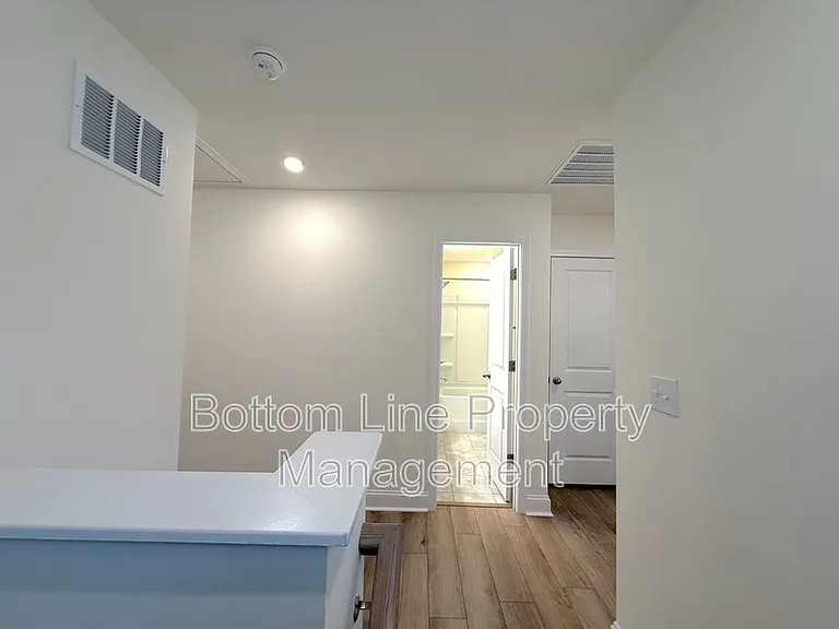 1552 Cedar Tree Dr — Photo 13