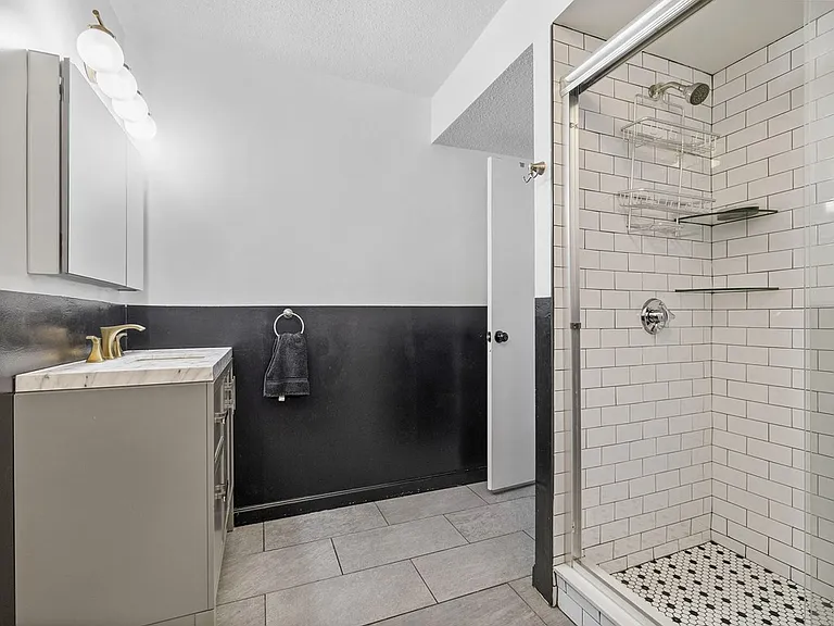 40 Cross St #2 — Photo 8