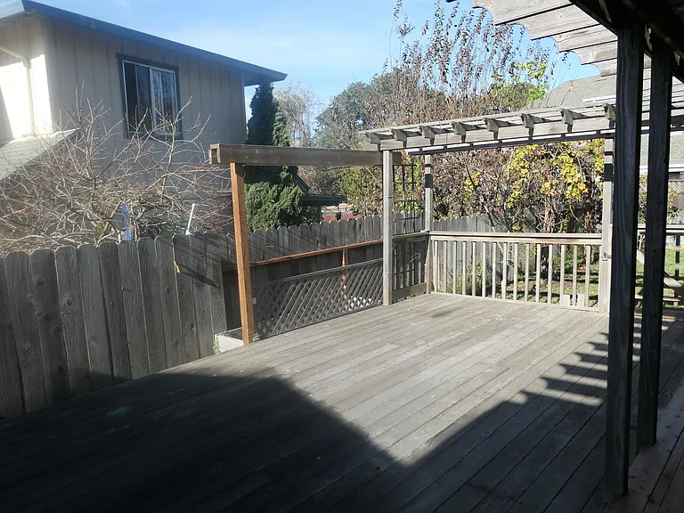 139 Montebello Dr — Photo 4