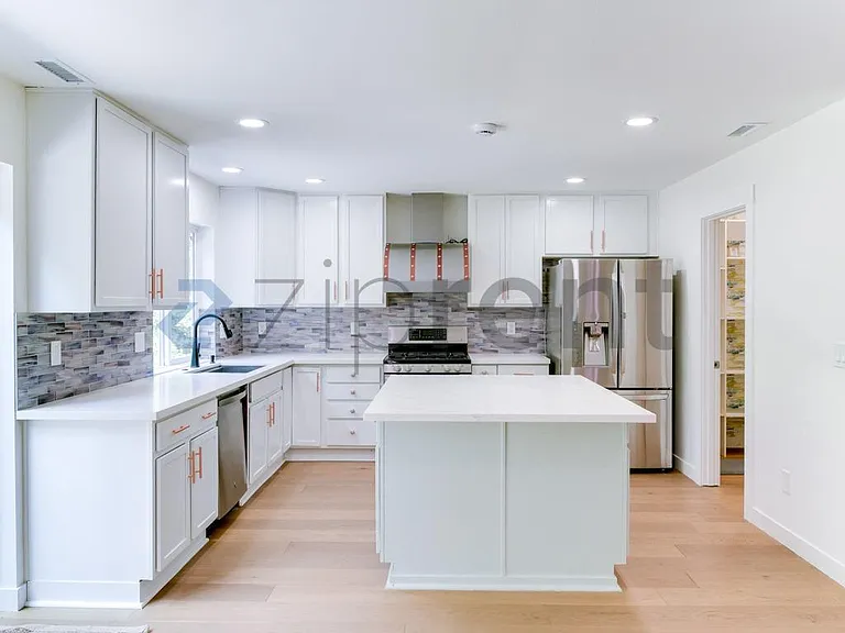 36326 SE Forest St — Photo 8