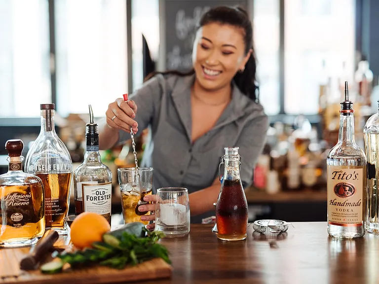 Community Restaurant & Bar
