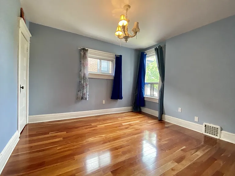85 Arundel Ave — Photo 14