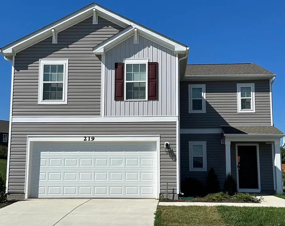 219 Centergate Dr