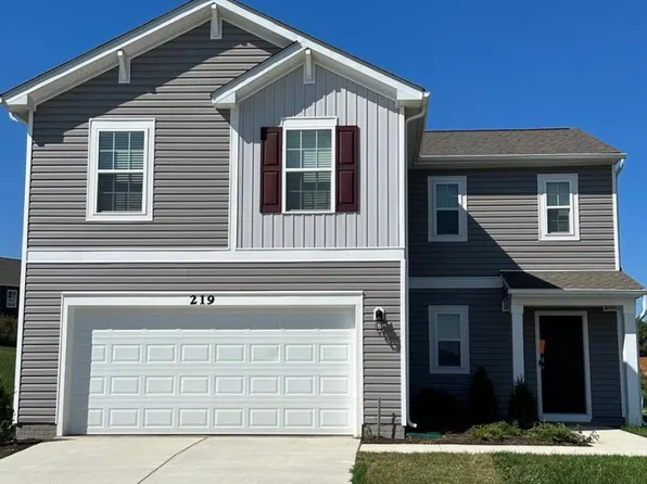 219 Centergate Dr, Charles Town, WV 25414